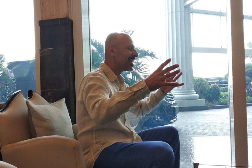 Maz Jobrani, Bukti Bahwa Sepak Bola dan Komedi Bisa Bersentuhan