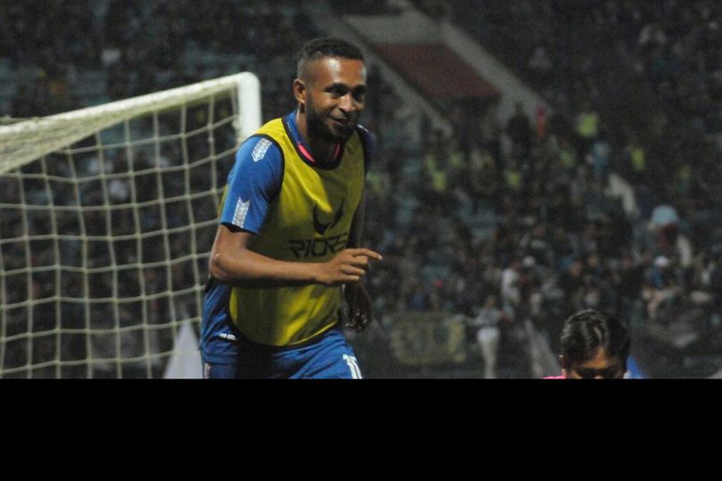 PSIS Semarang Lepas Arthur Bonai dan Kelvin Wopi