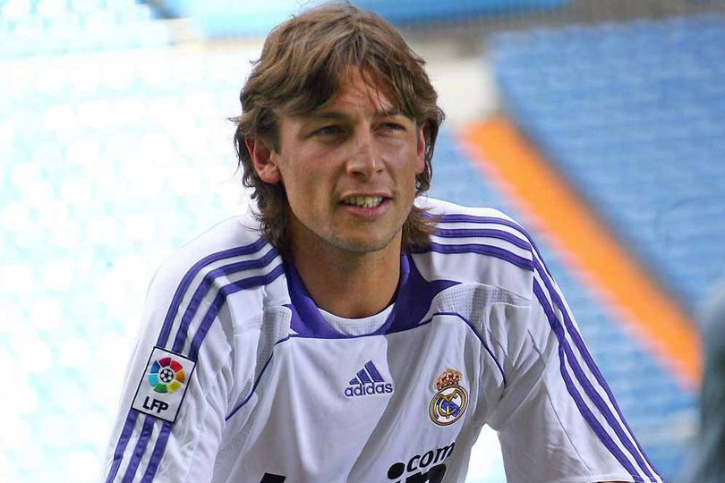 Mengenang Sundulan Rocket Gabriel Heinze yang Getarkan Gawang Nigeria pada Piala Dunia 2010