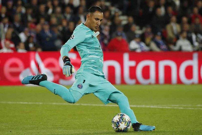 Keylor Navas Berada di Ambang Pintu Keluar Paris Saint-Germain