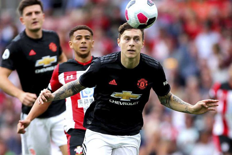 Victor Lindelof Pede Bisa Jadi Bek Tengah Terbaik Dunia