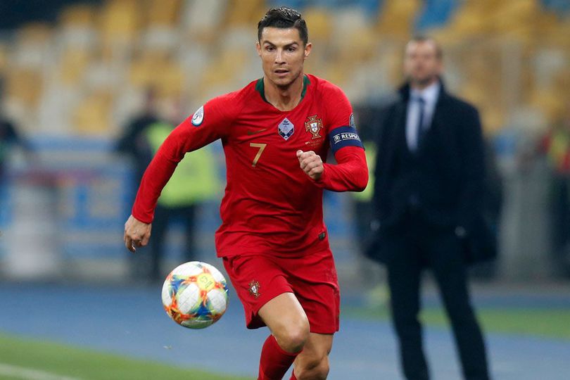 Bakti Ronaldo ke Portugal, Hadiah Sepatu untuk Timnas Wanita Portugal U-17