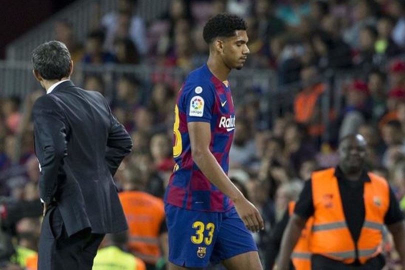 Debut Horor Ronald Araujo di Barcelona: 1 Sentuhan, 1 Kartu Merah