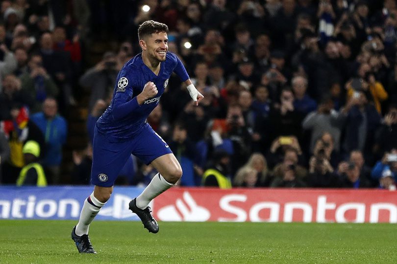 Di Antara Kante-Kovacic, Ini Alasan Mengapa Jorginho Begitu Penting untuk Chelsea