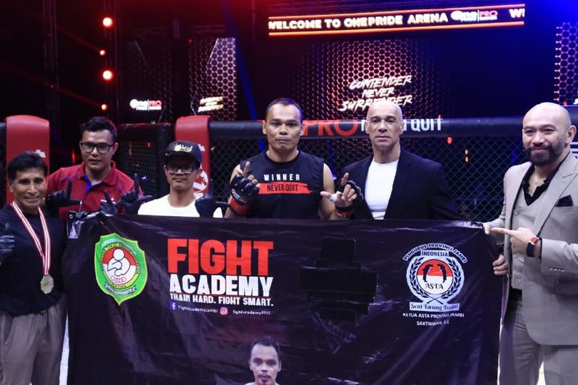 Kalahkan Agung di One Pride MMA Pekan ke-34, Natalex Munster Begitu Emosional
