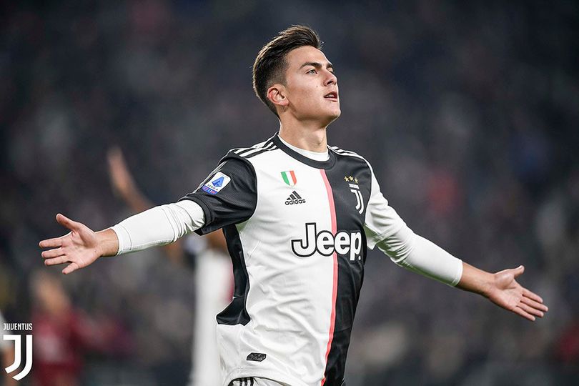 Bukan Ronaldo, Paulo Dybala Sebut Patrice Evra Sebagai Pemimpin Teladan