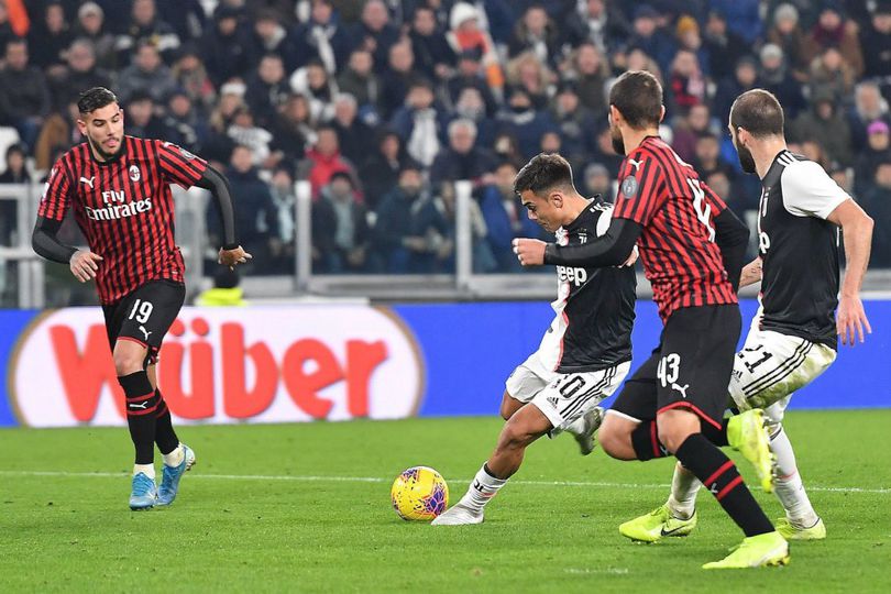 Persiapan Hadapi Juventus, AC Milan Coba Dua Formasi yang Berbeda