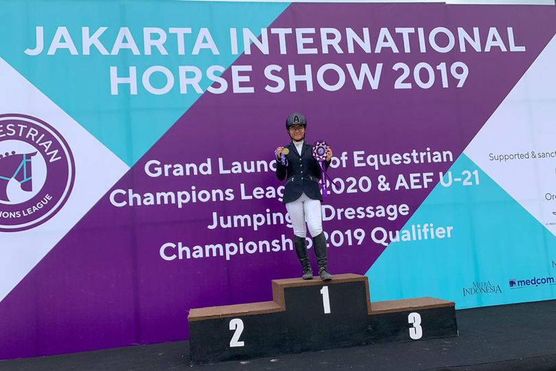 Claresta Amantha 3 Kali Naik Podium di Jakarta Inernational Horse Show Claresta Amantha 3 Kali Naik Podium di Jakarta Inernational Horse Show