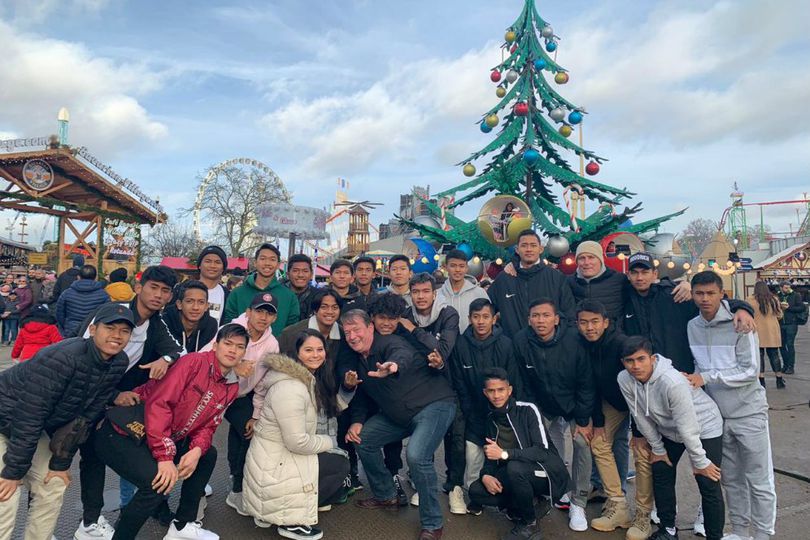 Momen Seru Garuda Select di Winter Wonderland