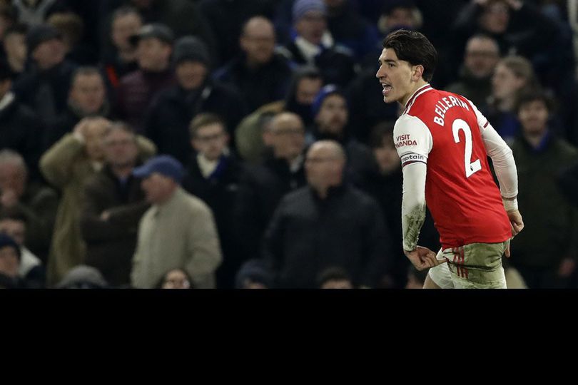 Bukan ke Inter Milan, Hector Bellerin Bakal Gabung Raksasa Spanyol Ini