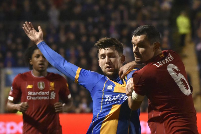 Hasil Pertandingan Shrewsbury Town vs Liverpool: Skor 2-2