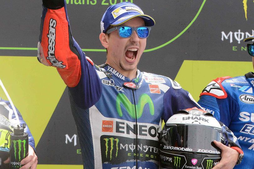 Yamaha: Jorge Lorenzo Punya Kualitas Lengkap Jadi Test Rider Yamaha: Jorge Lorenzo Punya Kualitas Lengkap Jadi Test Rider