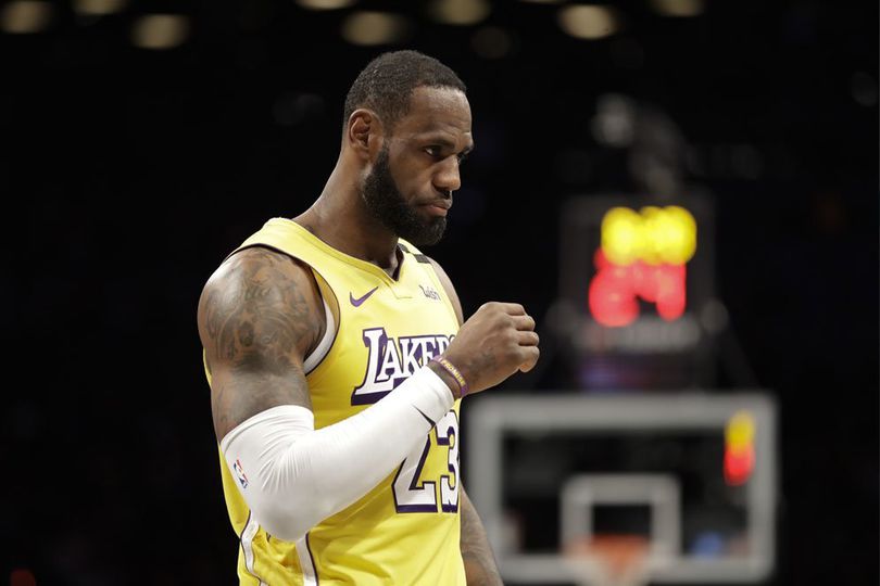 LeBron James Tulis 'Surat' Emosional untuk Mendiang Kobe Bryant