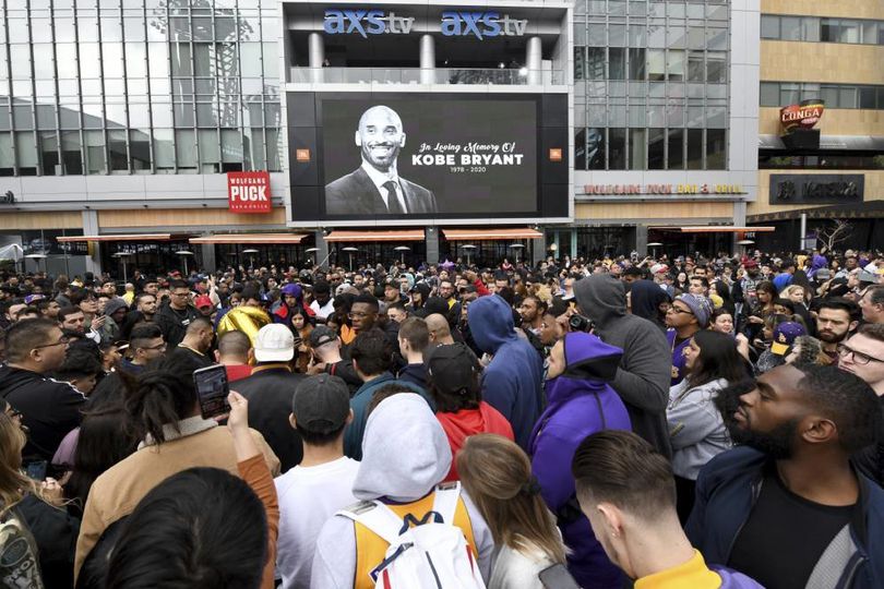 Air Mata The King dan Pesan Terakhir Kobe Bryant untuk LeBron James