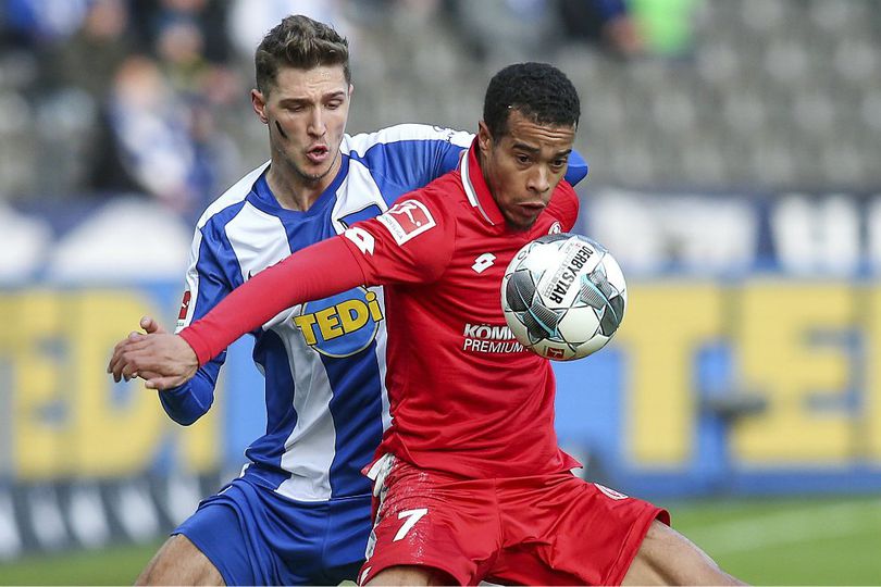 Striker Mainz Ini Tipu Lawannya Dengan Cerdik untuk Bisa Cetak Gol