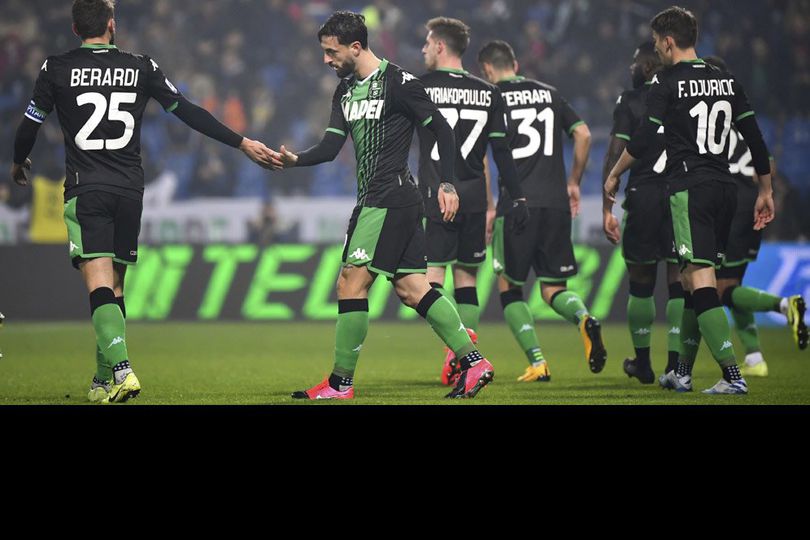 Hasil Pertandingan Sassuolo vs AS Roma: Skor 4-2