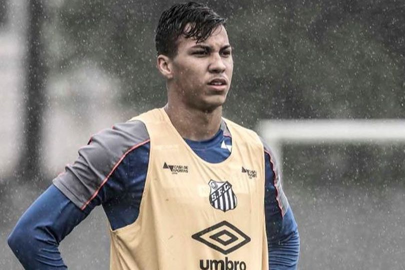 Inter Disarankan Rekrut Wonderkid dari Santos Ini, Angkut Gak Nih?