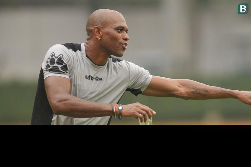 Sriwijaya atau Arema, Mana yang Dipilih Keith Kayamba Gumbs? Sriwijaya atau Arema, Mana yang Dipilih Keith Kayamba Gumbs?