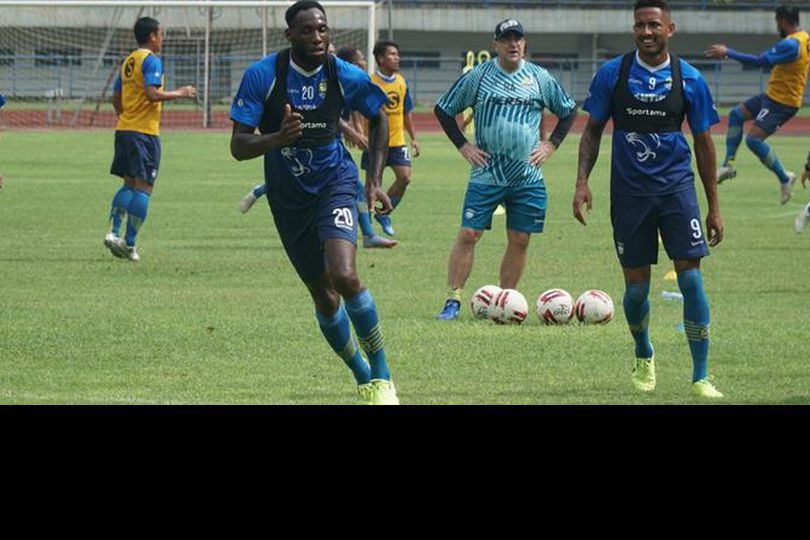 Persib Bandung Lepas Geoffrey Castillion ke Klub Serie C Italia