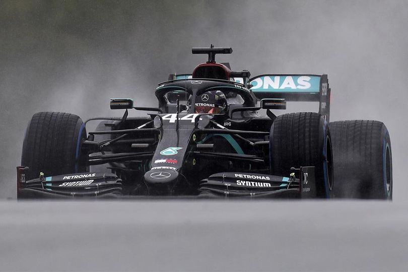 Hasil Balap Formula 1 GP Turki: Lewis Hamilton Menang dan Kunci Gelar Dunia