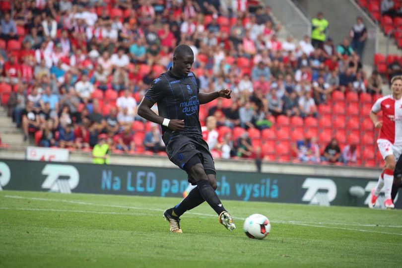 Baru Dibeli, Chelsea Resmi Pinjamkan Malang Sarr ke Porto