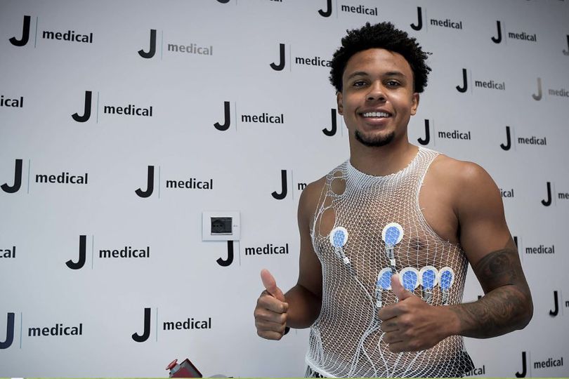 Setelah Ronaldo, Gelandang Juventus Weston McKennie Juga Positif COVID-19