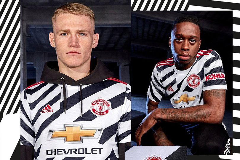 Manchester United Luncurkan Jersey Ketiga, Fans MU: Semoga Ketularan Juara kayak Juventus