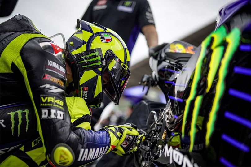 Apesnya Yamaha: Usai Insinyur, Kini Valentino Rossi Giliran Positif Covid-19