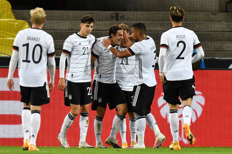 Joachim Loew Marah Usai Jerman Imbang 3-3 Lawan Turki