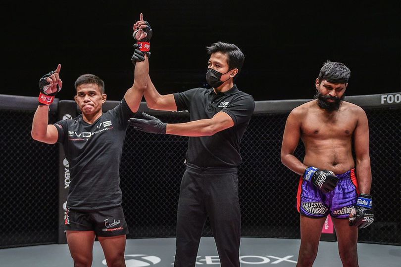 Hasil ONE Championship: Eko Roni Kalahkan Petarung Malaysia