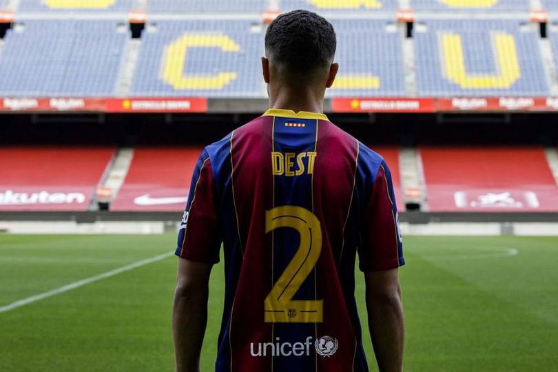 Resmi! Sergino Dest Jadi Penggawa Baru Barcelona, Klausul Rilisnya Bikin Melongo!