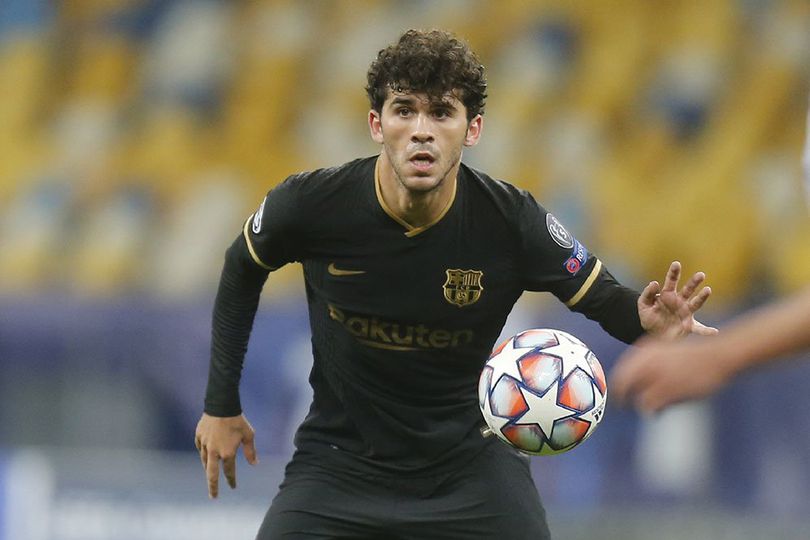 Carles Alena Bakal Tinggalkan Barcelona di Januari