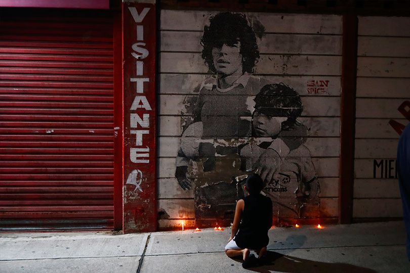 Potret Duka Napoli dan Argentina Usai Maradona Tutup Usia