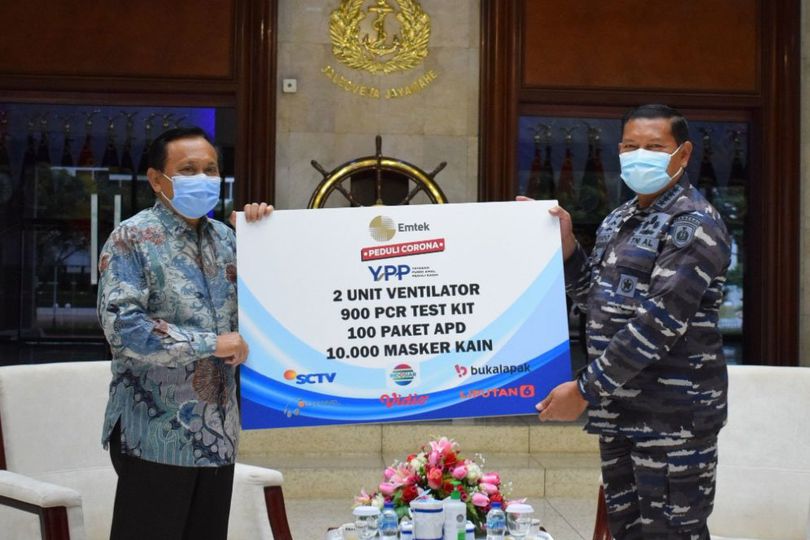 EMTEK Peduli Corona Salurkan Ventilator dan APD untuk RS di Sukabumi dan TNI AL