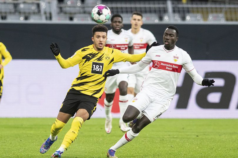 Main di Kandang, Borussia Dortmund Dibantai Stuttgart 1-5