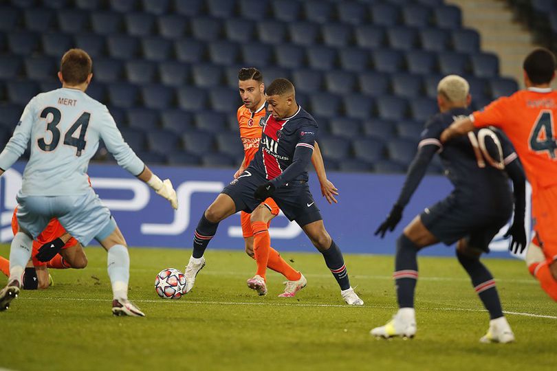 Kacau! Laga PSG vs Istanbul Basaksehir Dihentikan Gara-gara Rasisme