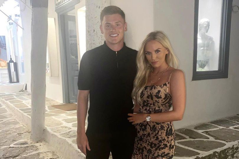 Yuk Intip Keseksian Naomi Dann, Pacar Bintang Leicester City, Harvey Barnes