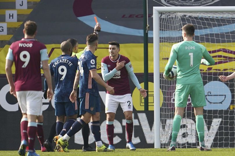 Kebobolan Konyol Arsenal vs Burnley: Yang Salah Leno atau Xhaka Sih?