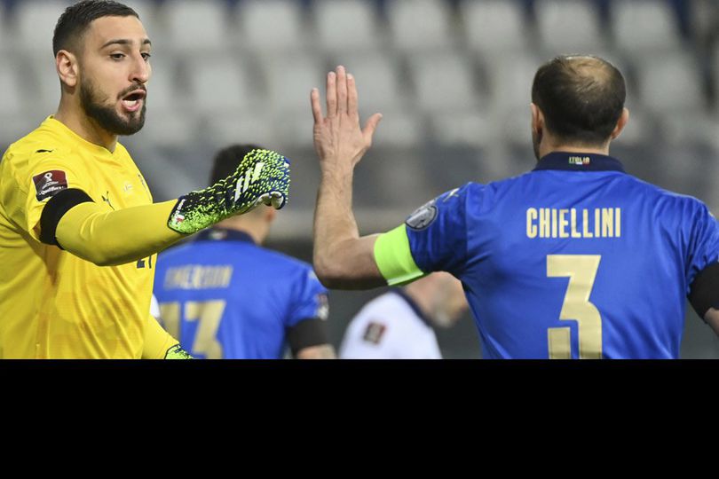 Gianluigi Donnarumma Tunda Obrolan dengan Juventus dan AC Milan, Ada Apa?