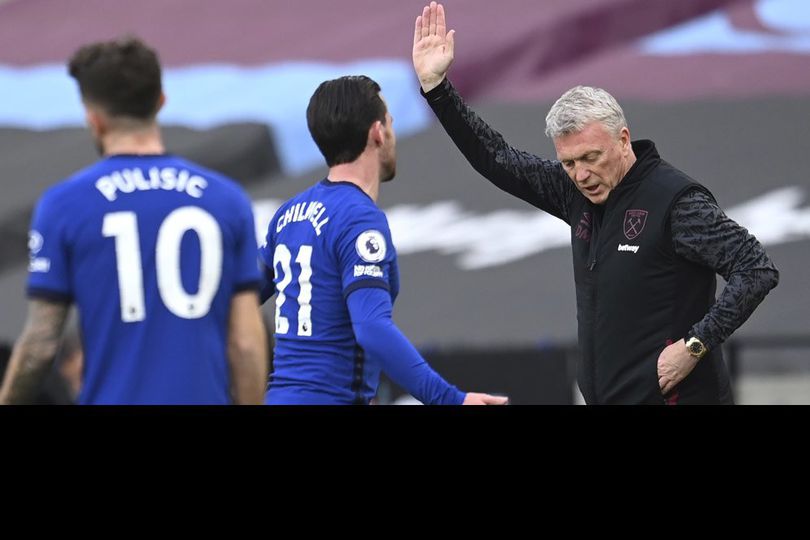 Polemik Kartu Merah Balbuena vs Chelsea, Moyes: Wasit Tak Pernah Main Sepak Bola