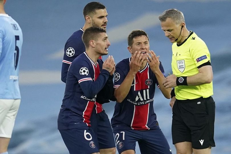 Kontroversi! Ander Herrera Klaim Wasit Bilang 'Sialan' kepada Pemain PSG