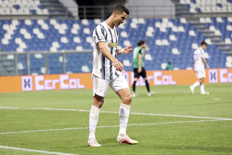 Cristiano Ronaldo, Tinggalkan Juventus atau Durhaka kepada Ibu?