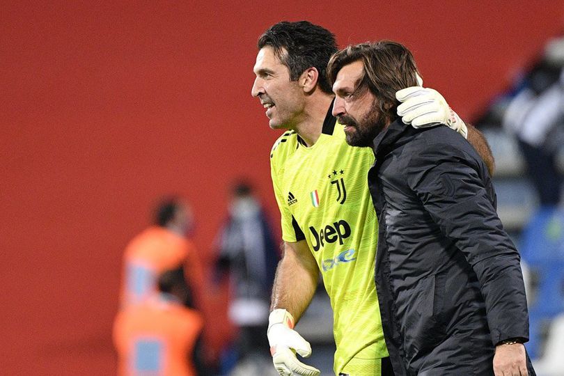 Federico Chiesa dedica título da Juventus na Copa Itália à Buffon: 'É uma  lenda