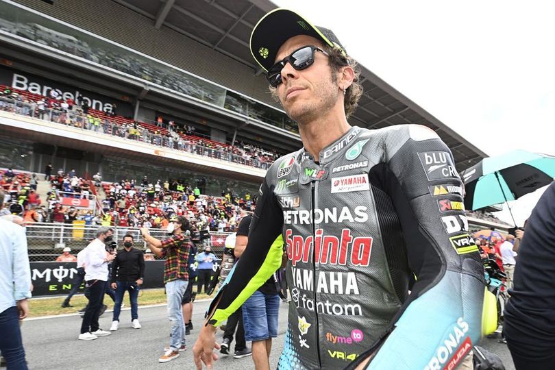 Para Rival: Valentino Rossi Balapan di Timnya Sendiri, Mengapa Tidak?