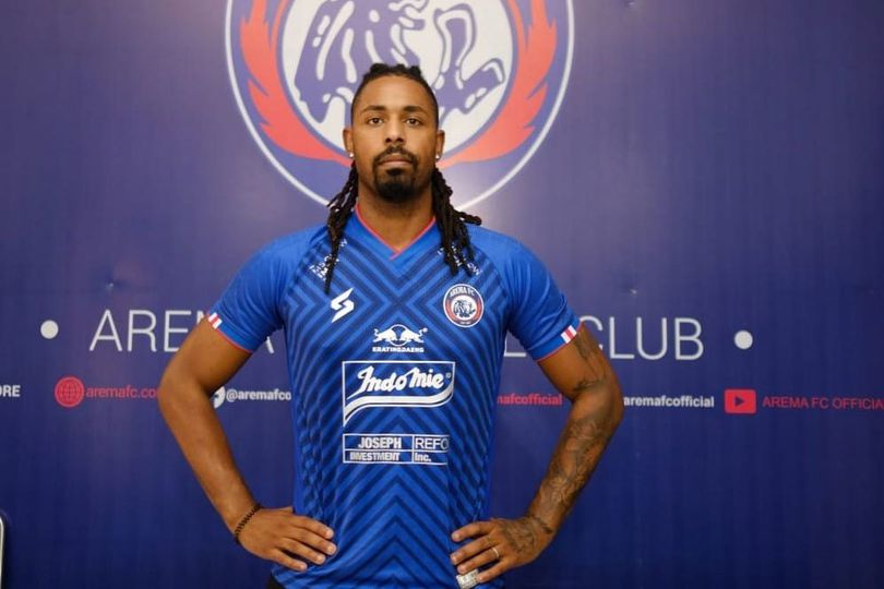 Carlos Fortes Datang Demi Bawa Arema FC Berprestasi