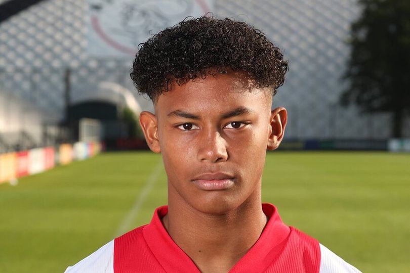 5 Fakta Noah Gesser, Pemain Ajax Berdarah Indonesia yang Meninggal akibat Kecelakaan 5 Fakta Noah Gesser, Pemain Ajax Berdarah Indonesia yang Meninggal akibat Kecelakaan