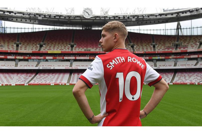 Masih Muda, Ini Alasan Smith Rowe Dapat Nomor Punggung 10 di Arsenal