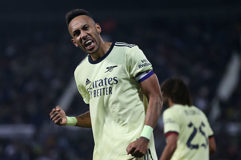 Plus Minus Pembelian Aubameyang Buat Juventus: Pengalaman, Gaji, dan Gabon