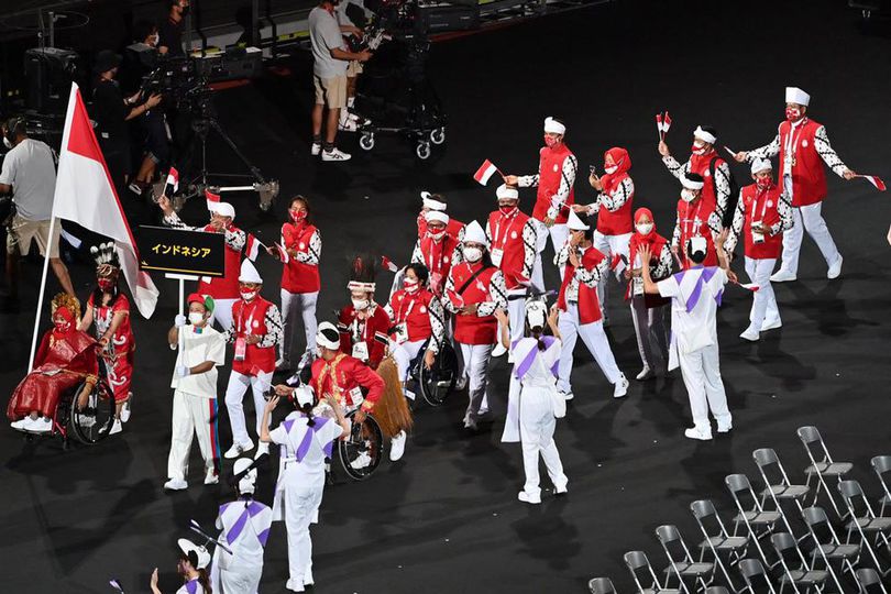 Cakep! Kontingen Indonesia Pakai Baju Tradisional di Acara Pembukaan Paralimpiade Tokyo 2020