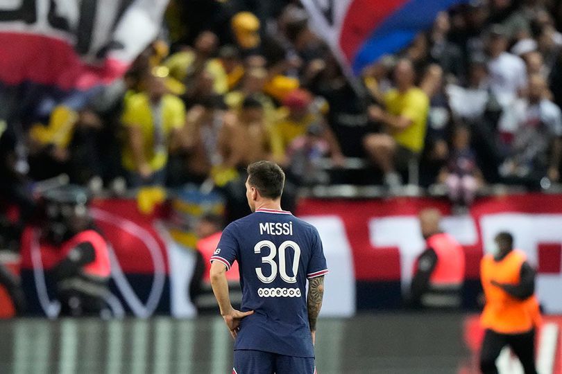 Momen Debut Lionel Messi Bersama PSG Momen Debut Lionel Messi Bersama PSG